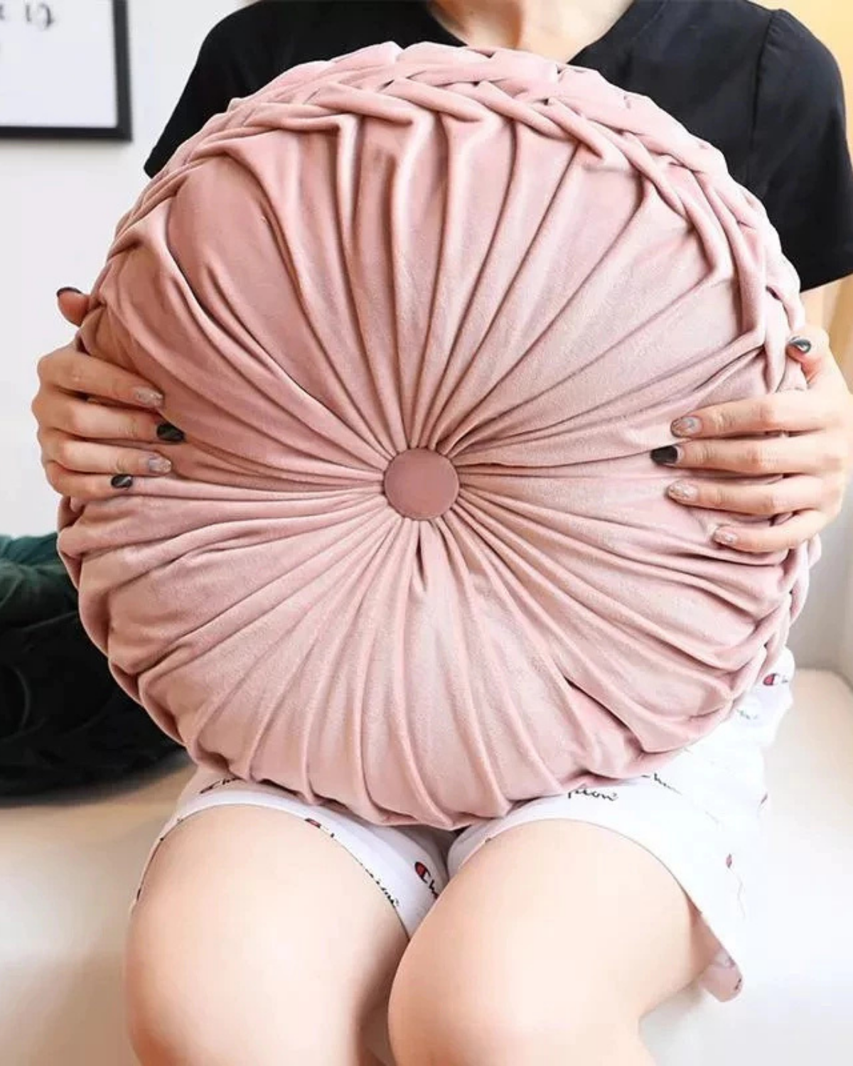 #cover color_pink #style_wheel