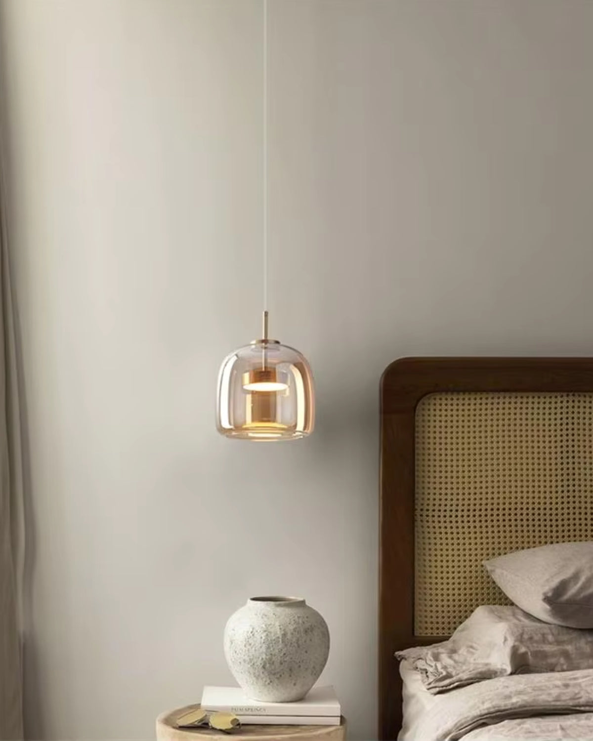 #Color of the Lamp_Amber