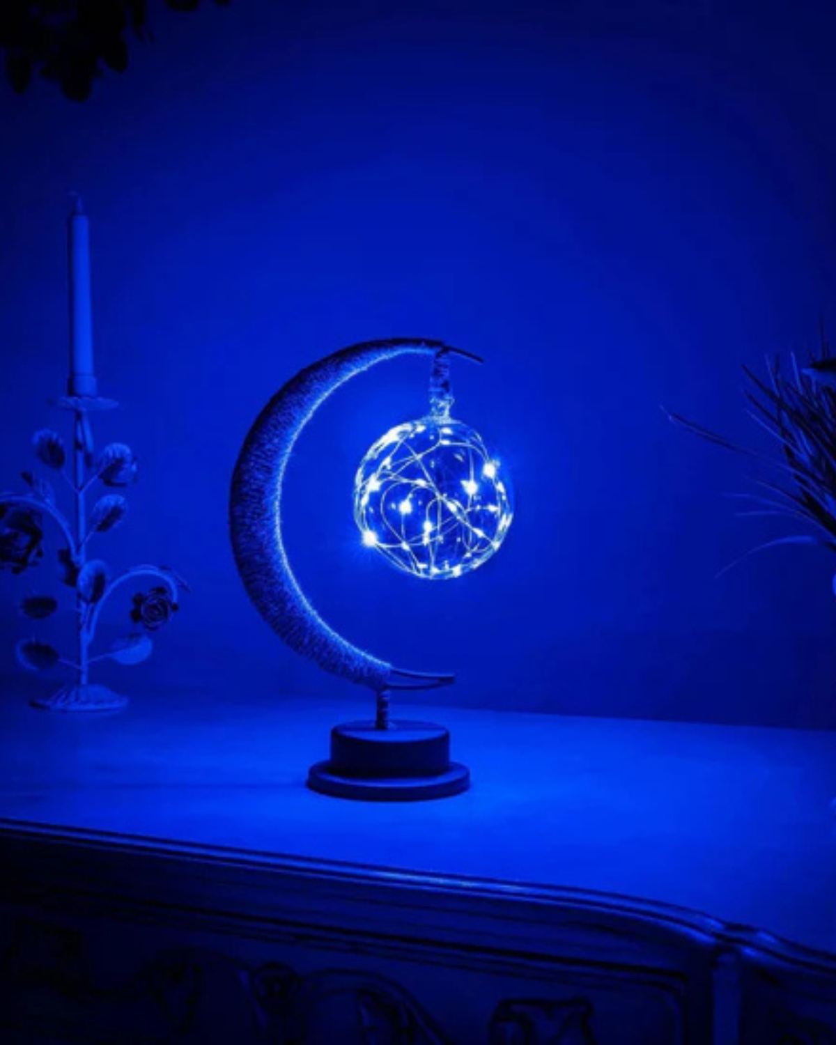 #Light Color_Blue White