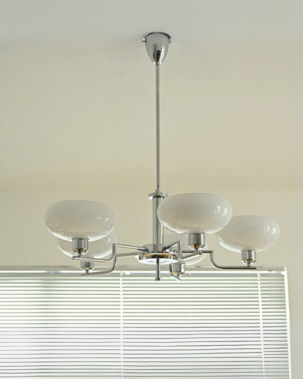 #color_chrome white