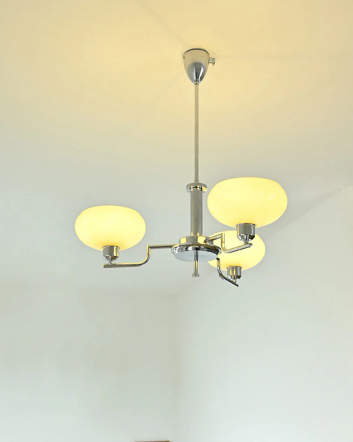 #color_chrome beige