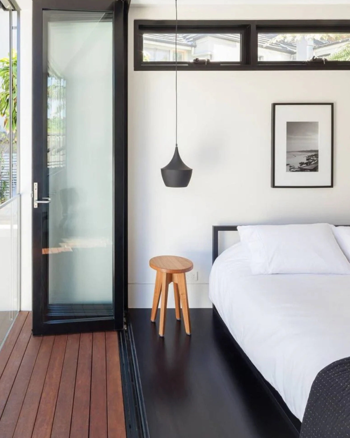 #color_black, #Size_24 x 34.5cm