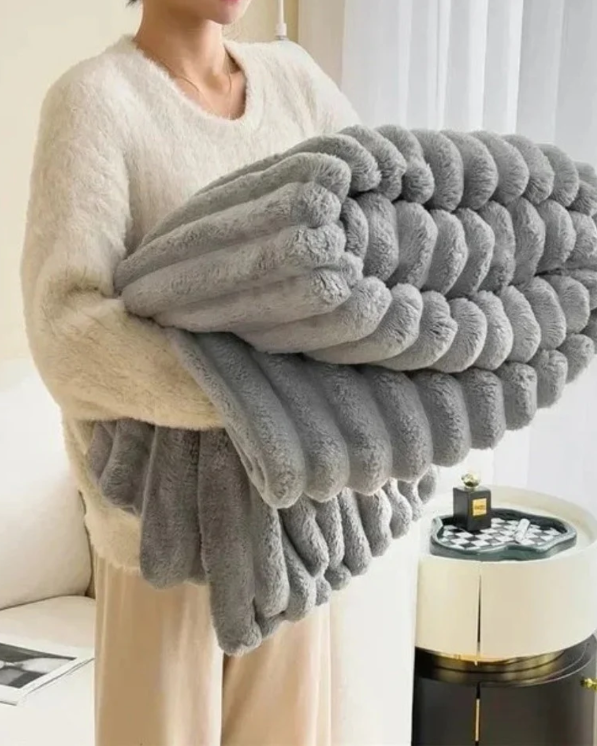 Chic Plush Warm Blanket