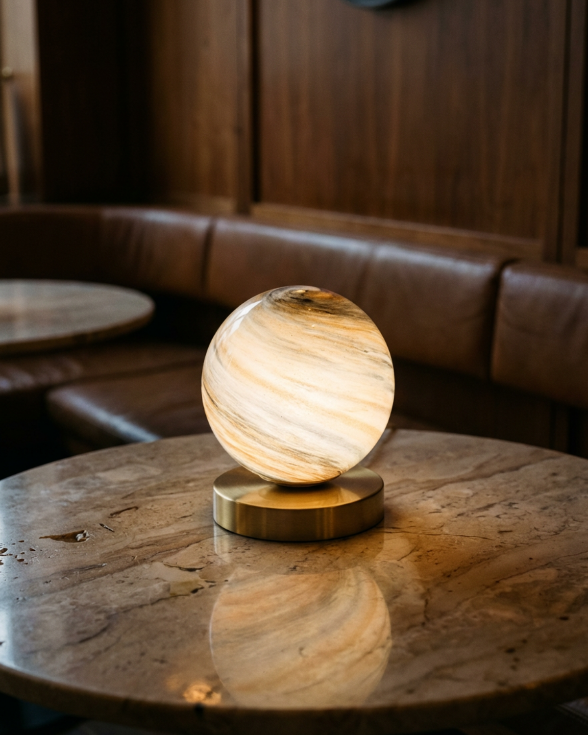 Le Soleil Silencieux